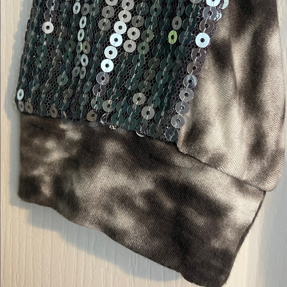 Buckle - Daytrip brown and cream  Tie-Dye Sequin Sleeve Blouse - Picture 5 of 7